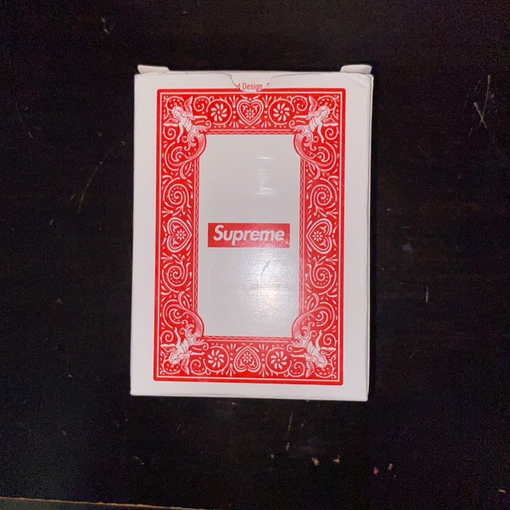 Supreme Cards